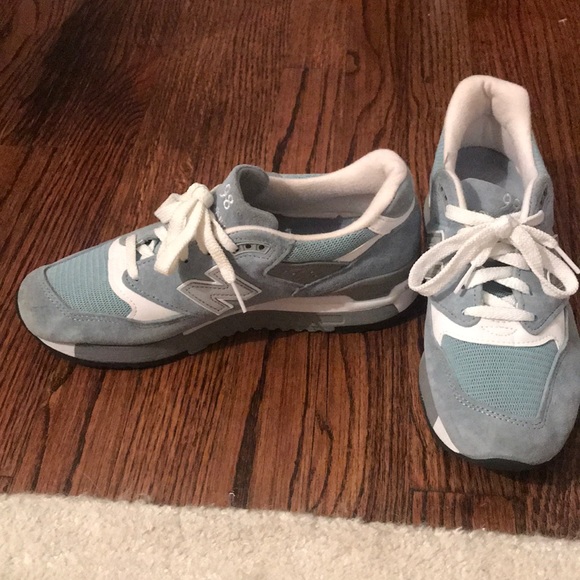 new balance shoes **new** - Picture 3 of 6